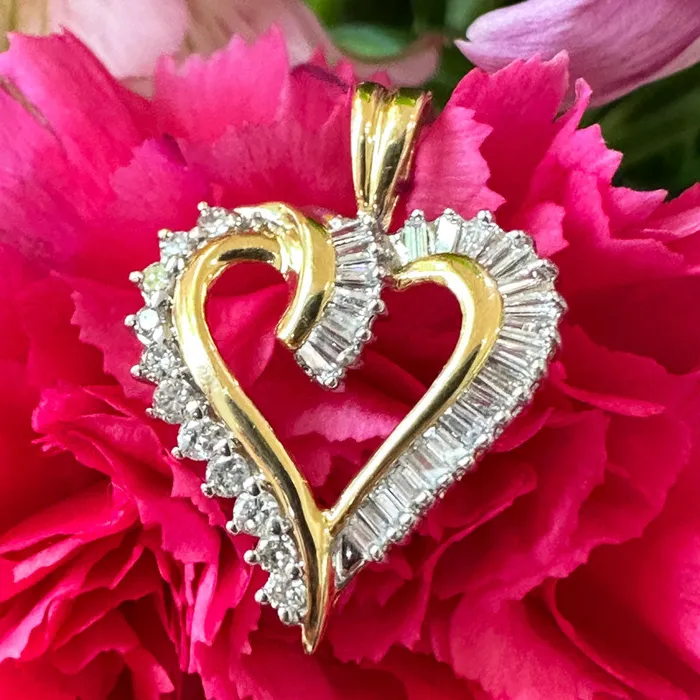 ONeills Estate Jewelry Necklaces 14 Karat Yellow White Gold Diamond Heart Pendant 16000488 ONeills Estate Jewelry Necklaces 14 Karat Yellow White Gold Diamond Heart Pendant 16000488