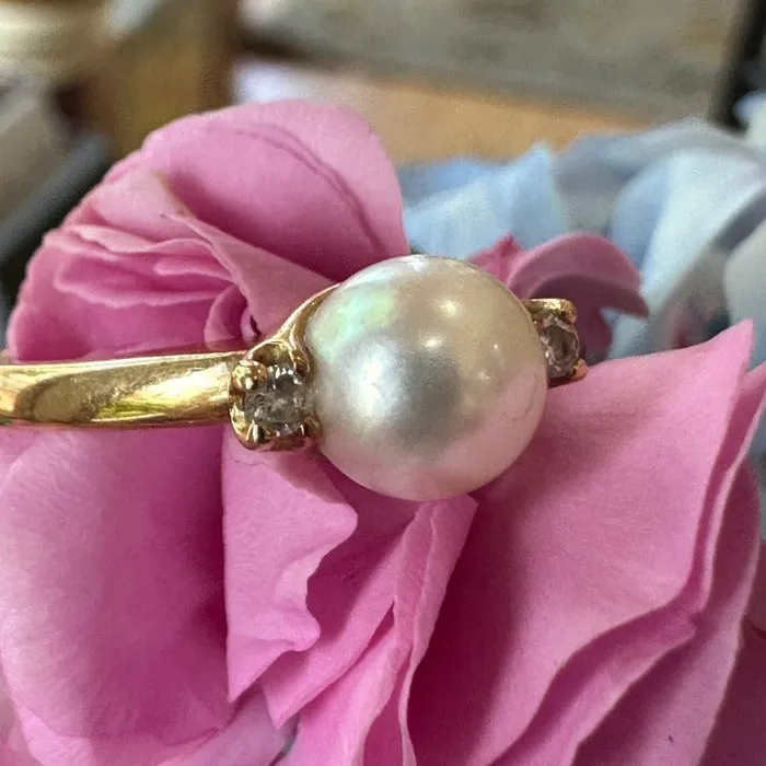 ONeills Estate Jewelry Rings 14 Karat Yellow Gold Pearl Diamond Ring 30000120