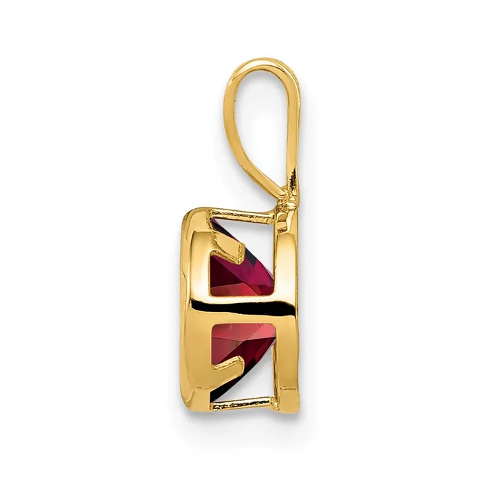 TreasureFineJewelers PreStyled Sets 14k Yellow Gold 6mm Garnet bezel pendant