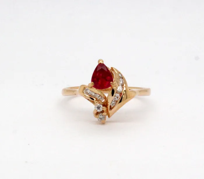 Estate 14KY 40 Ct Ruby and 08 Cttw Diamond Ring FULLERS PURCHASE FROM PUBLIC Rings Estate 14KY 40 Ct Ruby and 08 Cttw Diamond Ring FULLERS PURCHASE FROM PUBLIC Rings