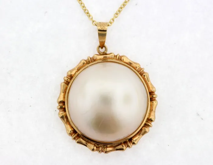 FULLERS PURCHASE FROM PUBLIC Necklaces 14KY MABE PEARL PENDANT