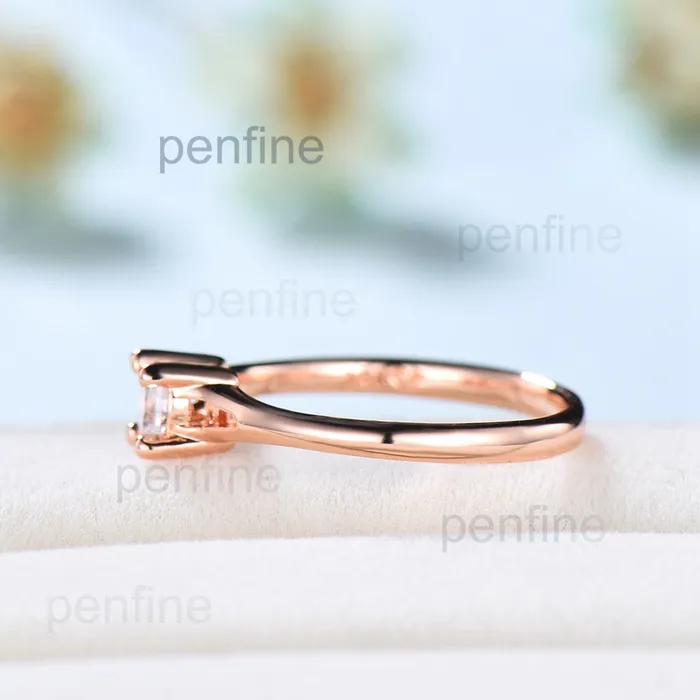 PENFINE Rings Minimalist Diamond Engagement Ring Dainty Plain Gold Moissanite Wedding Ring for Women Solid 14K Rose Gold Split Shank Anniversary Ring
