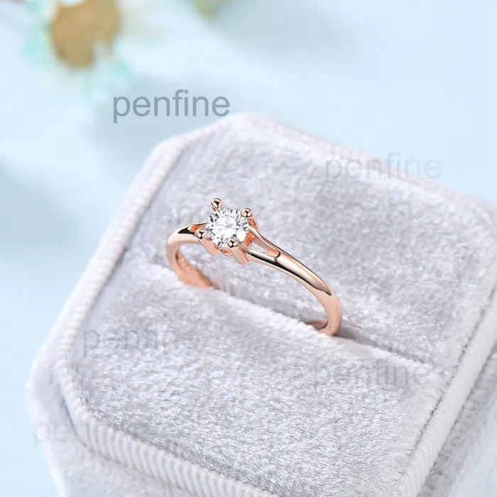 PENFINE Rings Minimalist Diamond Engagement Ring Dainty Plain Gold Moissanite Wedding Ring for Women Solid 14K Rose Gold Split Shank Anniversary Ring