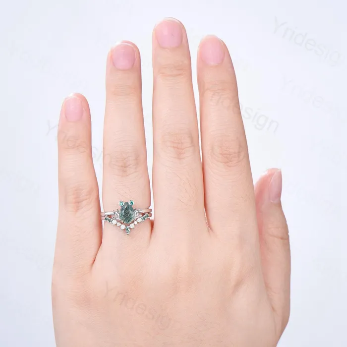 PENFINE Unique moss agate engagement ring set Frog animal inspired green agate wedding set women pear shaped bridal set anniversary ring for girl Rings