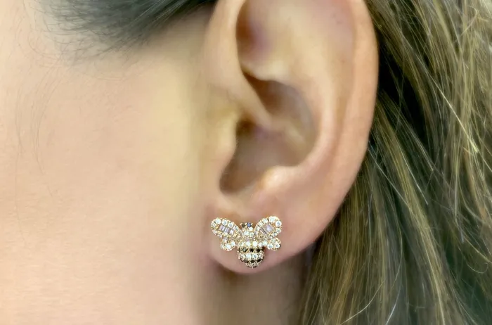 Albert Hern Earrings Earrings 18Kt Gold Bee with Diamonds