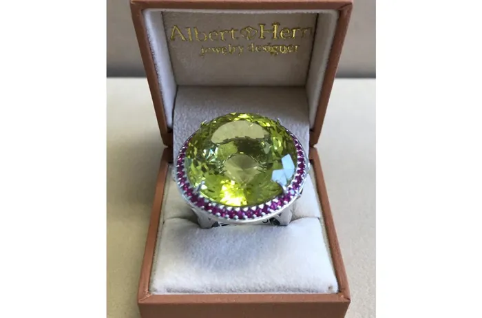 Albert Hern Rings Ring 18kt Gold Lemon Citrine with Diamonds Sapphires
