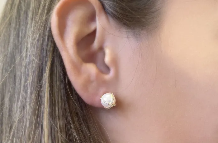 Earrings Albert Hern Earrings 14kt Gold Criss Cross Pearls Diamonds
