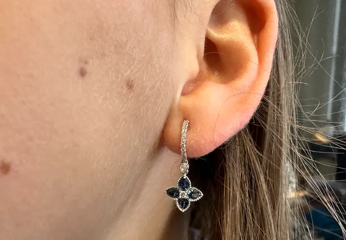 Earrings Albert Hern Earrings 18kt Gold Huggies Sapphires Diamonds