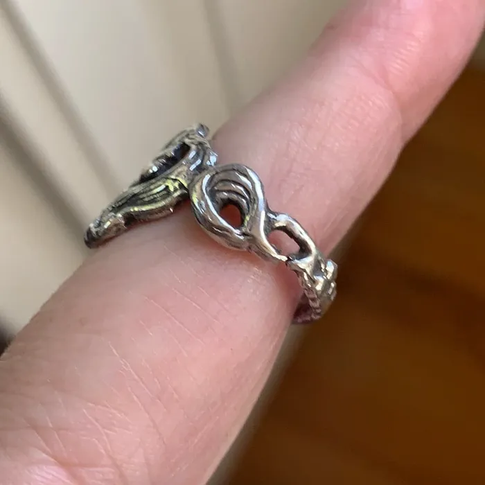 Love Vintage Paris Rings Goddess Ring Ornate Scrolling Design Sterling Silver Vintage