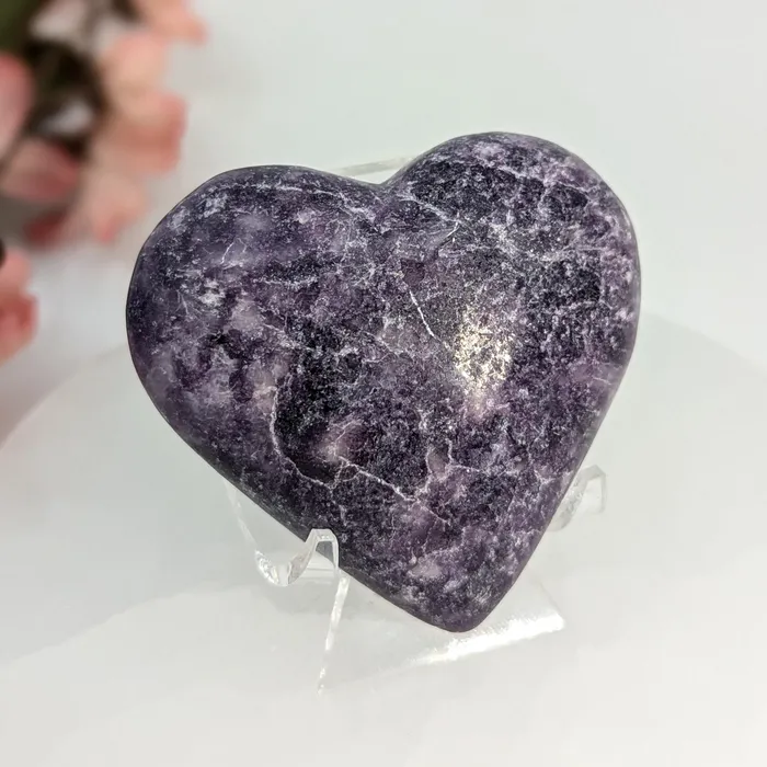 Necklaces Bliss Crystals Lepidolite 25 Heart Stand LV8045