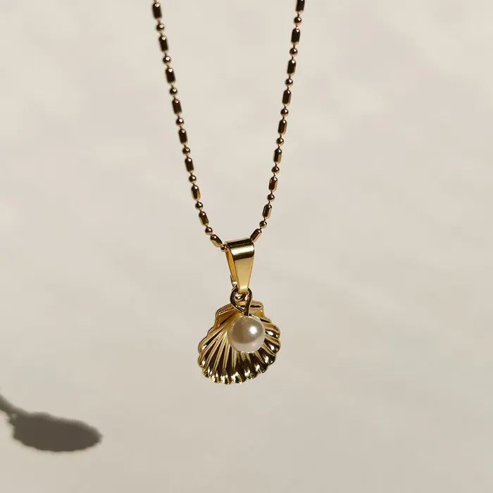 TBJ Necklaces Madreperla Shell Necklace