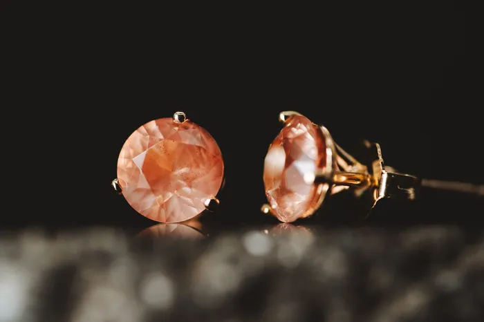 The Sunstone Store Earrings 14k Yellow Gold Oregon Sunstone Stud Earrings