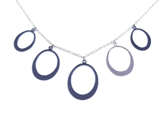 Toby Pomeroy Necklaces Petite Oval Necklace