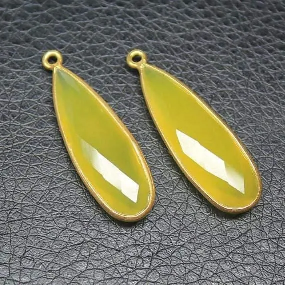Beads Supplies USA Yellow Chalcedony Pear Sterling Silver Gold Vermeil Bezel Charm Pear 2pc 34mm Earrings Beads Supplies USA Yellow Chalcedony Pear Sterling Silver Gold Vermeil Bezel Charm Pear 2pc 34mm Earrings