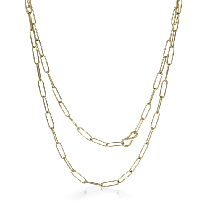 PreStyled Sets 2625 Lightweight Gold Chain Maria Beaulieu