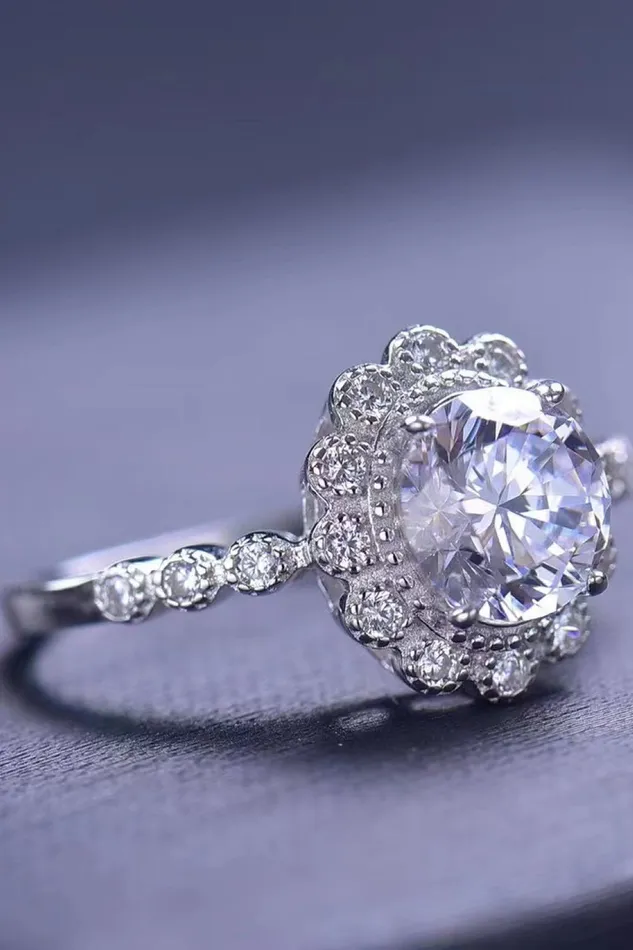 Rings 15 Carat Moissanite FloralShaped Cluster Ring Trendsi