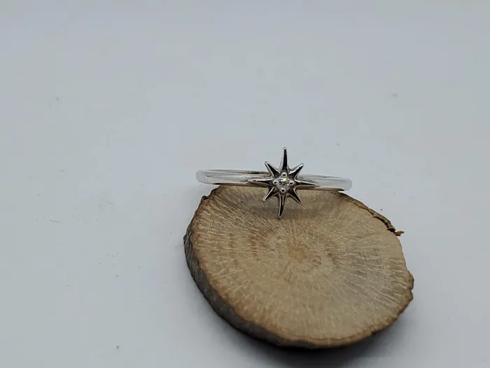 Rings JCM DESIGN JEWELRY 14K White Gold Ring with 1 Diamond 005CT VS1