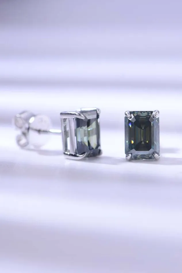 Trendsi Earrings 2 Carat Moissanite Stud Earrings in Green