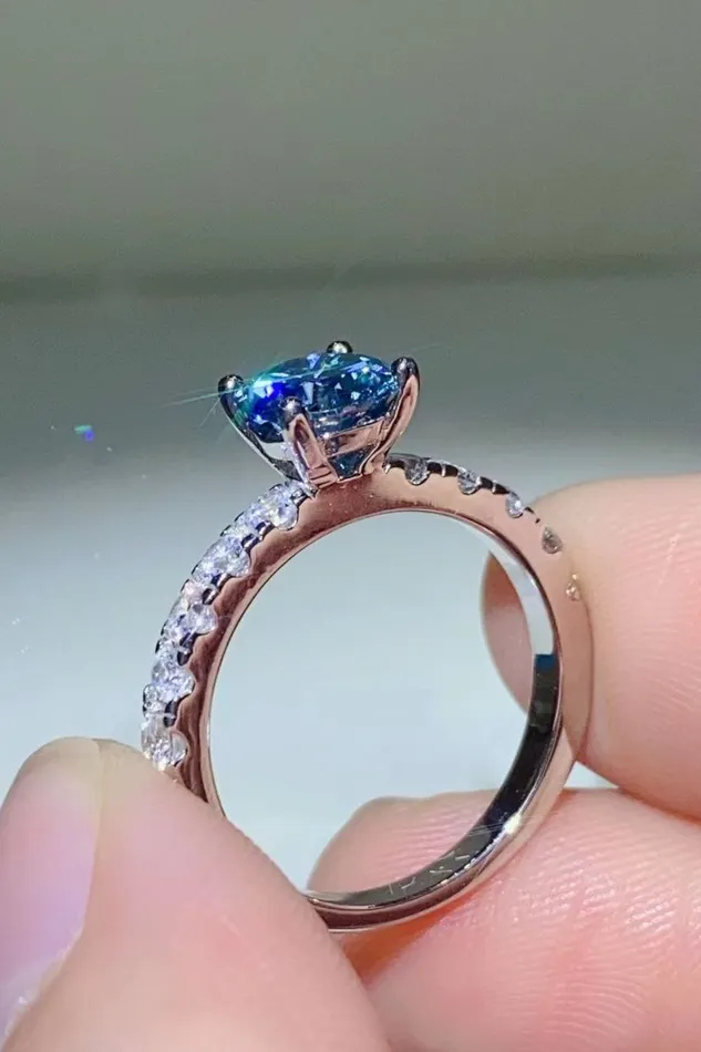 Trendsi Rings Future Style 1 Carat Moissanite Side Stone Ring
