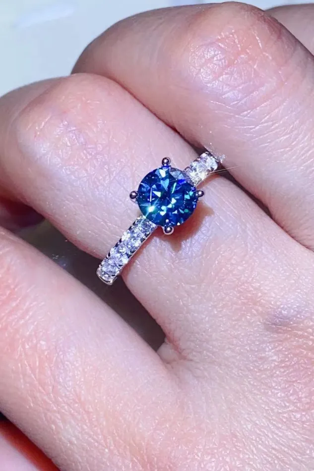 Trendsi Rings Future Style 1 Carat Moissanite Side Stone Ring