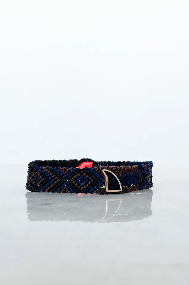 Classic Onyx Shark Fin on Blue Wave Bracelet DEZSO Bracelets