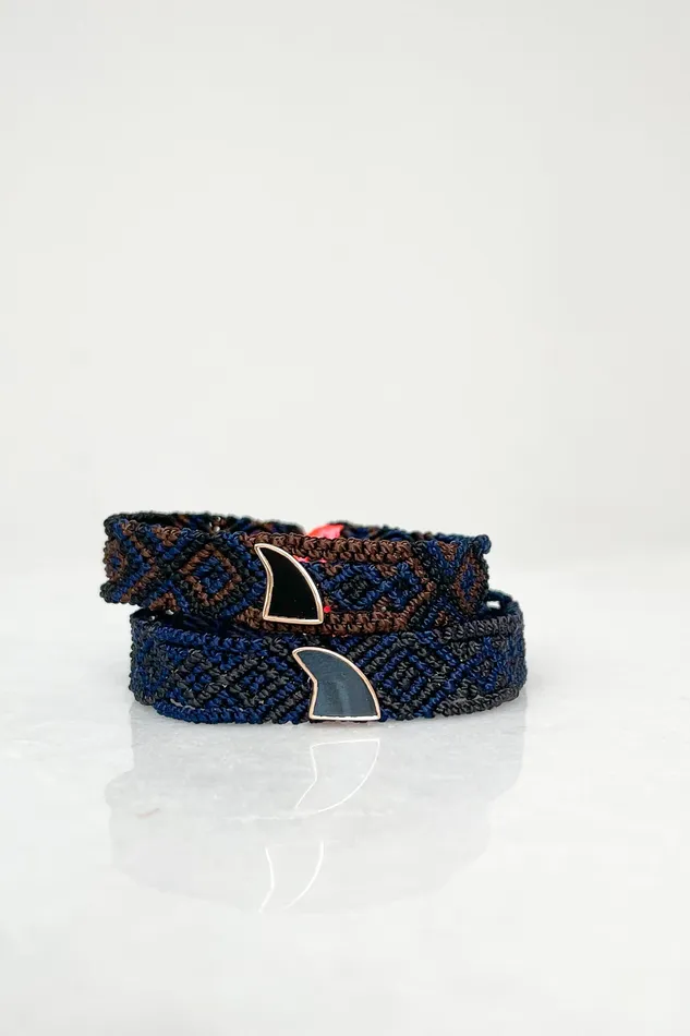 Classic Onyx Shark Fin on Blue Wave Bracelet DEZSO Bracelets