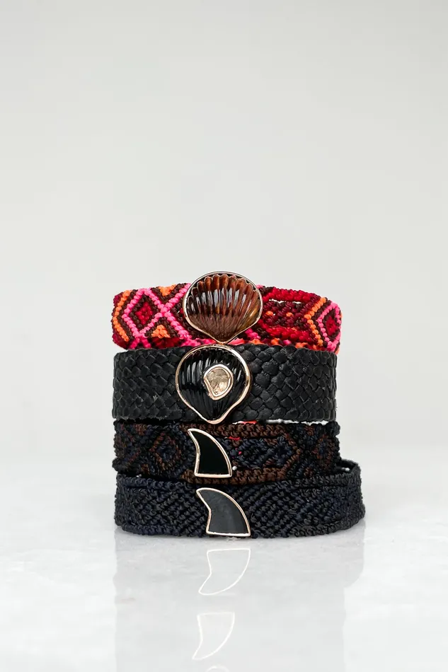 Classic Onyx Shark Fin on Blue Wave Bracelet DEZSO Bracelets