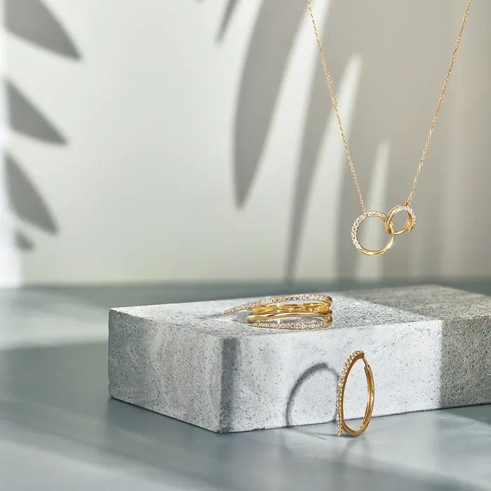 Earrings LACEY White Sapphire Huggie Hoop Aurelie Gi