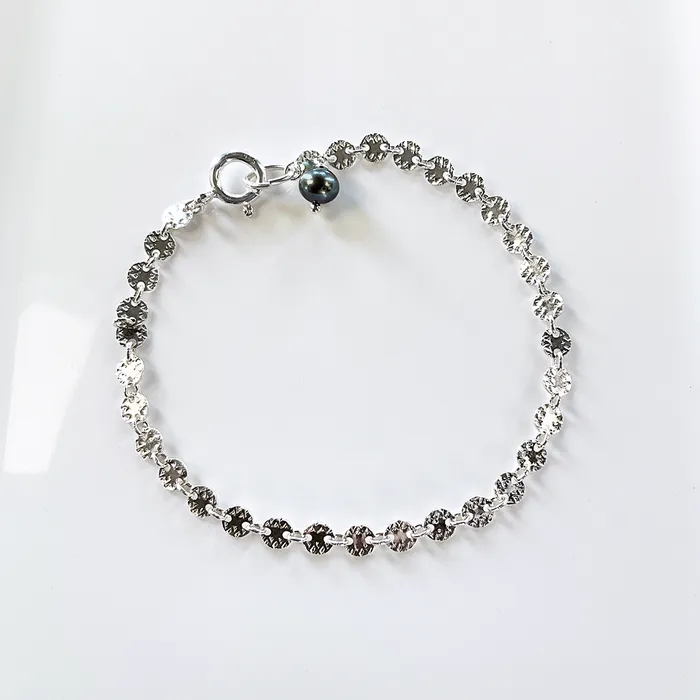 Elisa Ilana SS Hammered Disc Chain Bracelet w Pearl Accent Bracelets