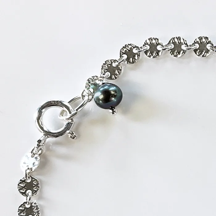 Elisa Ilana SS Hammered Disc Chain Bracelet w Pearl Accent Bracelets Elisa Ilana SS Hammered Disc Chain Bracelet w Pearl Accent Bracelets
