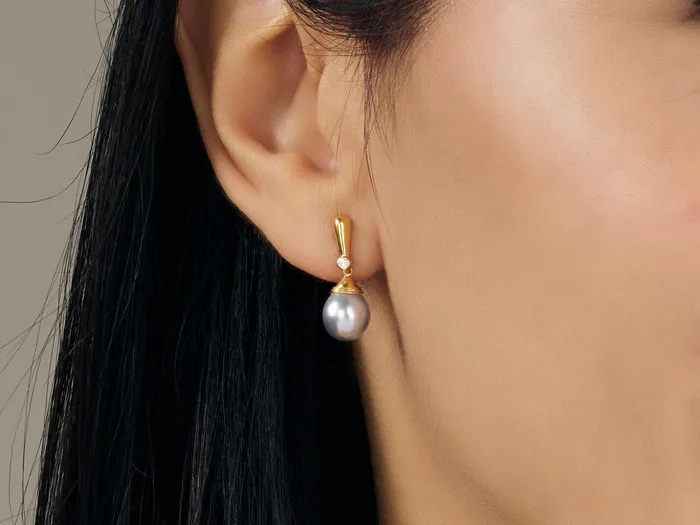 GURHAN Oyster Gold Pearl Single Drop Earrings 8mm Teardrop on Post Top GG GOLD OOAK Earrings GURHAN Oyster Gold Pearl Single Drop Earrings 8mm Teardrop on Post Top GG GOLD OOAK Earrings