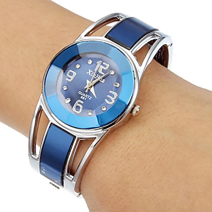 Luxury Stainless Steel Dial Quartz Wristwatches sparklingselections Bracelets Luxury Stainless Steel Dial Quartz Wristwatches sparklingselections Bracelets