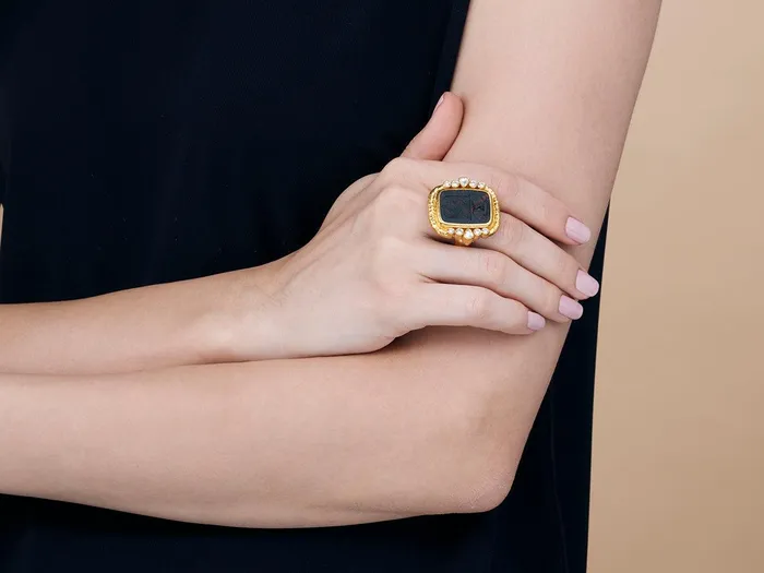 Rings GG GOLD OOAK GURHAN Antiquities Gold Bloodstone Intaglio and Diamonds Cocktail Ring 22x18mm Rectangle set in Wide Frame Rings GG GOLD OOAK GURHAN Antiquities Gold Bloodstone Intaglio and Diamonds Cocktail Ring 22x18mm Rectangle set in Wide Frame